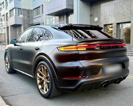 Чорний Порше Cayenne, об'ємом двигуна 4 л та пробігом 5 тис. км за 210000 $, фото 1 на Automoto.ua
