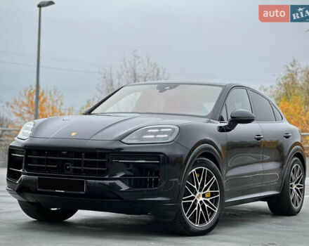 Черный Порше Каен, объемом двигателя 4 л и пробегом 18 тыс. км за 175000 $, фото 5 на Automoto.ua