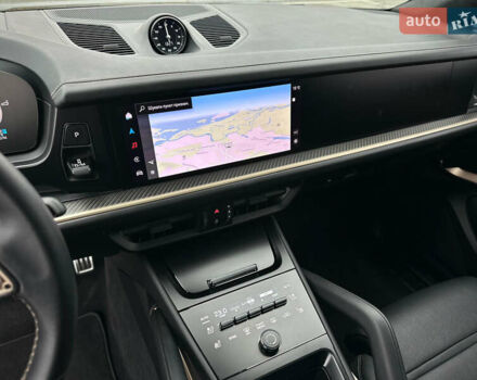 Черный Порше Каен, объемом двигателя 4 л и пробегом 18 тыс. км за 175000 $, фото 83 на Automoto.ua