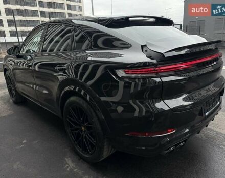 Чорний Порше Cayenne, об'ємом двигуна 3 л та пробігом 19 тис. км за 159555 $, фото 42 на Automoto.ua