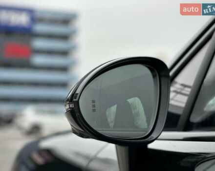 Черный Порше Каен, объемом двигателя 4 л и пробегом 18 тыс. км за 175000 $, фото 13 на Automoto.ua