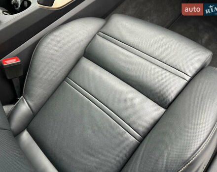 Черный Порше Каен, объемом двигателя 4 л и пробегом 18 тыс. км за 175000 $, фото 63 на Automoto.ua