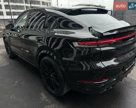 Чорний Порше Cayenne, об'ємом двигуна 3 л та пробігом 19 тис. км за 159555 $, фото 41 на Automoto.ua