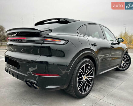 Черный Порше Каен, объемом двигателя 4 л и пробегом 18 тыс. км за 175000 $, фото 36 на Automoto.ua