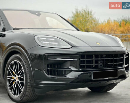 Черный Порше Каен, объемом двигателя 4 л и пробегом 18 тыс. км за 175000 $, фото 10 на Automoto.ua