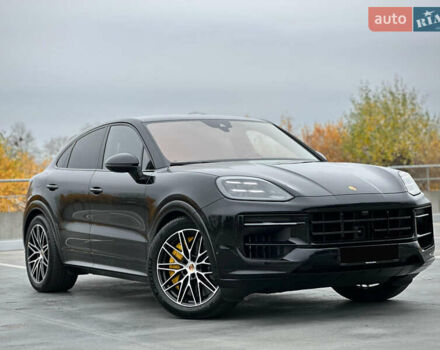 Черный Порше Каен, объемом двигателя 4 л и пробегом 18 тыс. км за 175000 $, фото 25 на Automoto.ua