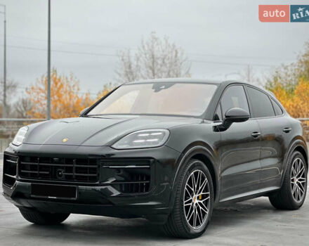 Черный Порше Каен, объемом двигателя 4 л и пробегом 18 тыс. км за 175000 $, фото 1 на Automoto.ua