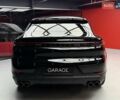 Чорний Порше Cayenne, об'ємом двигуна 3 л та пробігом 2 тис. км за 152700 $, фото 12 на Automoto.ua