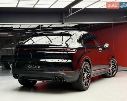 Чорний Порше Cayenne, об'ємом двигуна 3 л та пробігом 2 тис. км за 152700 $, фото 16 на Automoto.ua