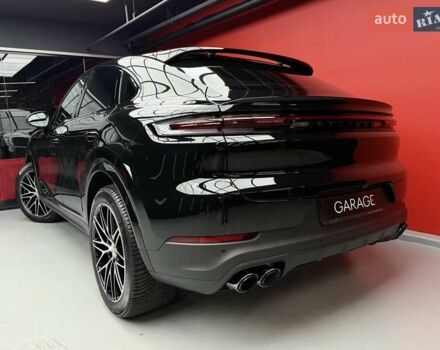 Чорний Порше Cayenne, об'ємом двигуна 3 л та пробігом 2 тис. км за 152700 $, фото 18 на Automoto.ua