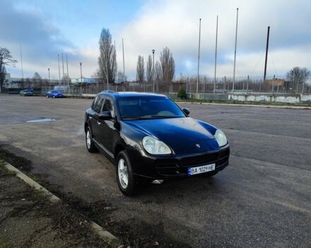 Черный Порше Каен, объемом двигателя 4.5 л и пробегом 270 тыс. км за 7034 $, фото 1 на Automoto.ua