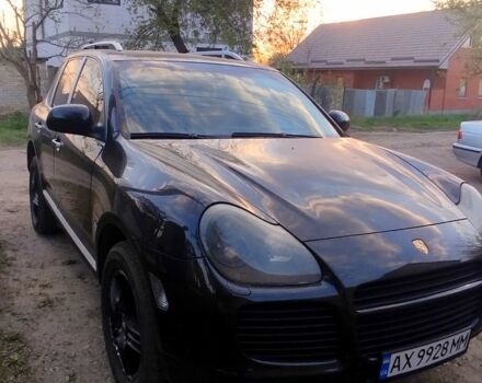 Черный Порше Каен, объемом двигателя 4.5 л и пробегом 260 тыс. км за 6500 $, фото 1 на Automoto.ua