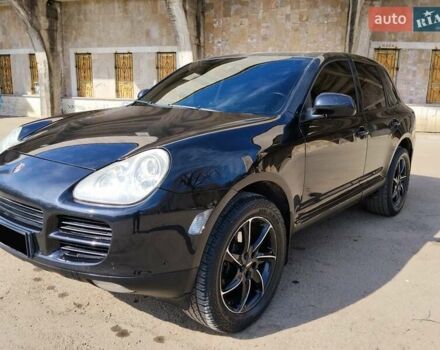 Черный Порше Каен, объемом двигателя 3.2 л и пробегом 220 тыс. км за 9950 $, фото 1 на Automoto.ua