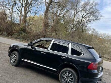 Чорний Порше Cayenne, об'ємом двигуна 4.5 л та пробігом 250 тис. км за 4850 $, фото 1 на Automoto.ua