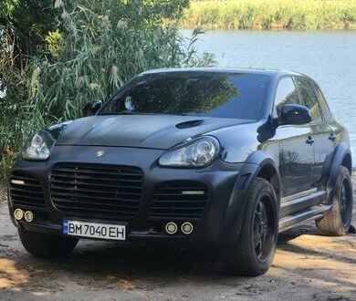 Черный Порше Каен, объемом двигателя 4.5 л и пробегом 12 тыс. км за 7500 $, фото 1 на Automoto.ua