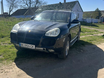 Порше Cayenne 2004 у Миколаєві на Automoto.ua Чорний Порше Cayenne, об'ємом двигуна 4.51 л та пробігом 192 тис. км за 11000 $, фото 1 на Automoto.ua