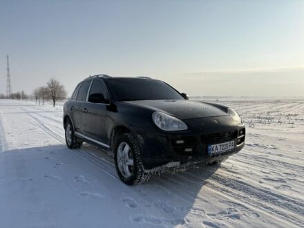 Черный Порше Каен, объемом двигателя 3.2 л и пробегом 293 тыс. км за 6900 $, фото 1 на Automoto.ua