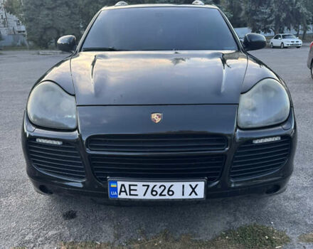 Чорний Порше Cayenne, об'ємом двигуна 4.51 л та пробігом 258 тис. км за 7300 $, фото 1 на Automoto.ua