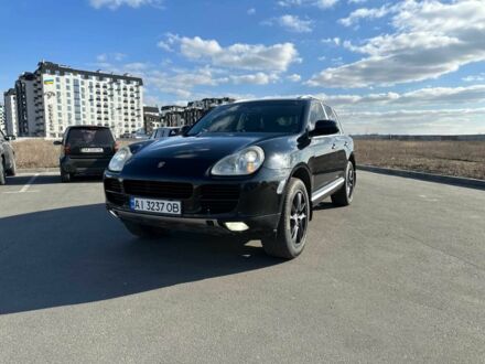 Чорний Порше Cayenne, об'ємом двигуна 4.5 л та пробігом 270 тис. км за 8777 $, фото 1 на Automoto.ua