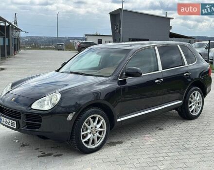 Черный Порше Каен, объемом двигателя 4.5 л и пробегом 207 тыс. км за 5900 $, фото 1 на Automoto.ua