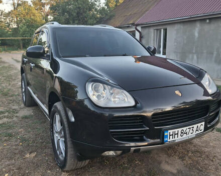 Чорний Порше Cayenne, об'ємом двигуна 4.5 л та пробігом 267 тис. км за 10000 $, фото 1 на Automoto.ua