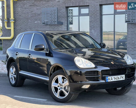 Чорний Порше Cayenne, об'ємом двигуна 4.5 л та пробігом 378 тис. км за 6600 $, фото 1 на Automoto.ua