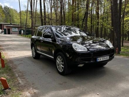 Чорний Порше Cayenne, об'ємом двигуна 3.2 л та пробігом 300 тис. км за 8855 $, фото 1 на Automoto.ua