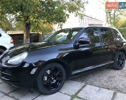 Чорний Порше Cayenne, об'ємом двигуна 4.5 л та пробігом 290 тис. км за 8999 $, фото 1 на Automoto.ua