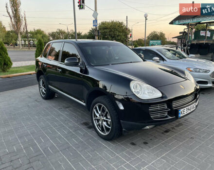 Чорний Порше Cayenne, об'ємом двигуна 4.51 л та пробігом 253 тис. км за 8000 $, фото 1 на Automoto.ua