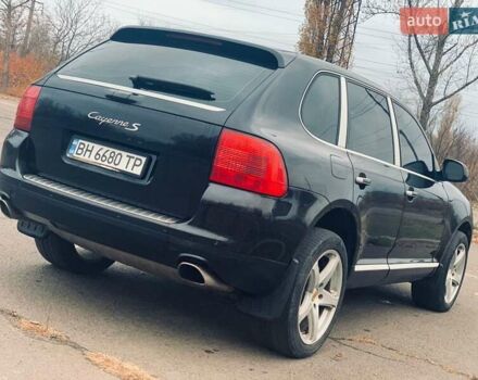 Чорний Порше Cayenne, об'ємом двигуна 4.5 л та пробігом 200 тис. км за 15000 $, фото 1 на Automoto.ua