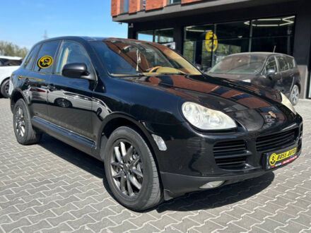 Порше Каен 2006 в Черновцах на Automoto.ua Черный Порше Каен, объемом двигателя 4.5 л и пробегом 264 тыс. км за 9400 $, фото 1 на Automoto.ua