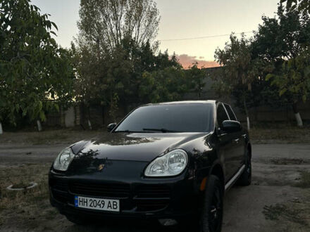 Чорний Порше Cayenne, об'ємом двигуна 4.5 л та пробігом 270 тис. км за 7500 $, фото 1 на Automoto.ua