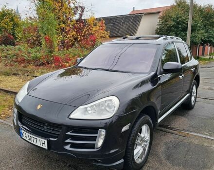 Черный Порше Каен, объемом двигателя 4.8 л и пробегом 220 тыс. км за 6600 $, фото 1 на Automoto.ua