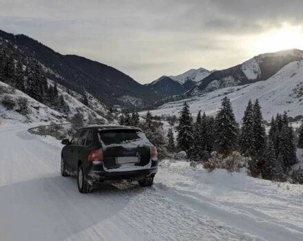 Черный Порше Каен, объемом двигателя 0 л и пробегом 290 тыс. км за 9400 $, фото 1 на Automoto.ua