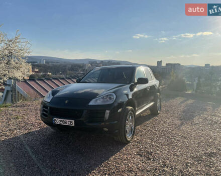 Чорний Порше Cayenne, об'ємом двигуна 4.8 л та пробігом 220 тис. км за 5900 $, фото 1 на Automoto.ua