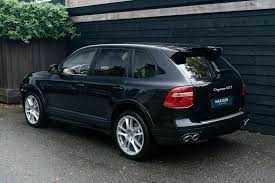 Черный Порше Каен, объемом двигателя 4.8 л и пробегом 152 тыс. км за 12100 $, фото 1 на Automoto.ua