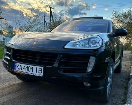 Чорний Порше Cayenne, об'ємом двигуна 3.6 л та пробігом 210 тис. км за 12500 $, фото 1 на Automoto.ua