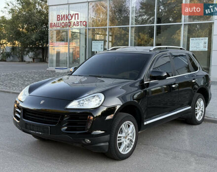 Черный Порше Каен, объемом двигателя 3.6 л и пробегом 182 тыс. км за 9699 $, фото 1 на Automoto.ua