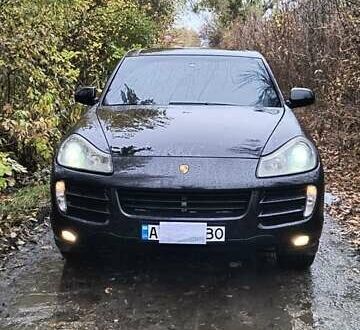 Порше Cayenne 2008 у Харкові на Automoto.ua Чорний Порше Cayenne, об'ємом двигуна 3.6 л та пробігом 123 тис. км за 11000 $, фото 1 на Automoto.ua