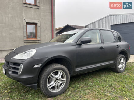 Чорний Порше Cayenne, об'ємом двигуна 3.6 л та пробігом 245 тис. км за 13500 $, фото 1 на Automoto.ua