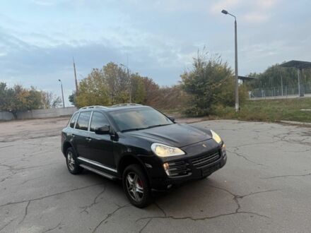 Черный Порше Каен, объемом двигателя 4.8 л и пробегом 200 тыс. км за 4500 $, фото 1 на Automoto.ua