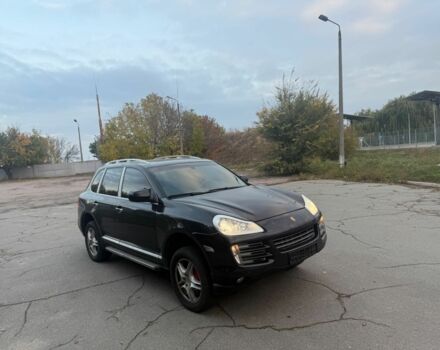 Черный Порше Каен, объемом двигателя 4.8 л и пробегом 200 тыс. км за 4500 $, фото 1 на Automoto.ua