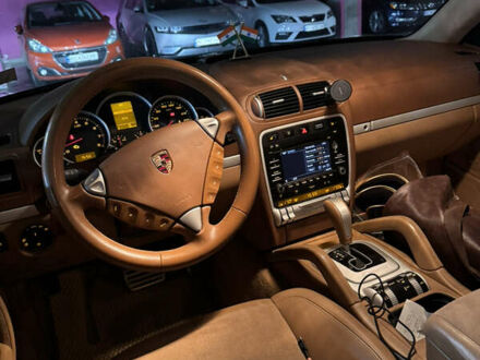 Чорний Порше Cayenne, об'ємом двигуна 4.8 л та пробігом 150 тис. км за 14200 $, фото 1 на Automoto.ua