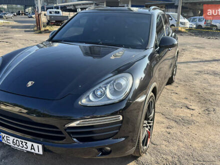 Черный Порше Каен, объемом двигателя 4.81 л и пробегом 150 тыс. км за 15000 $, фото 1 на Automoto.ua