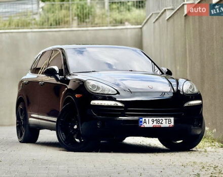 Чорний Порше Cayenne, об'ємом двигуна 4.8 л та пробігом 235 тис. км за 18999 $, фото 1 на Automoto.ua
