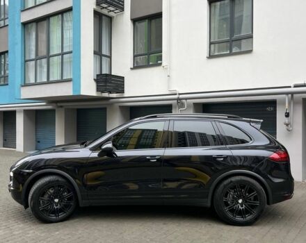 Черный Порше Каен, объемом двигателя 4.8 л и пробегом 180 тыс. км за 15999 $, фото 1 на Automoto.ua