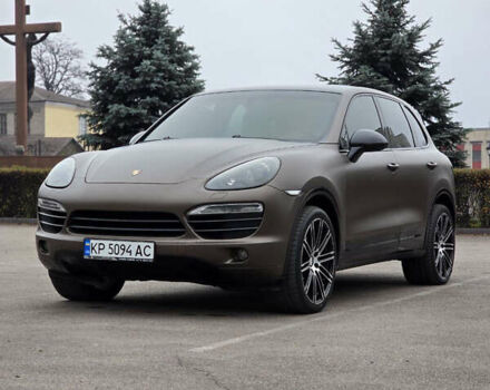 Черный Порше Каен, объемом двигателя 4.8 л и пробегом 164 тыс. км за 14500 $, фото 1 на Automoto.ua