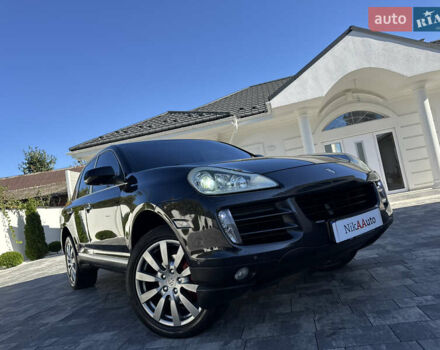 Черный Порше Каен, объемом двигателя 3 л и пробегом 173 тыс. км за 15450 $, фото 1 на Automoto.ua