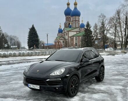 Черный Порше Каен, объемом двигателя 3 л и пробегом 245 тыс. км за 18500 $, фото 1 на Automoto.ua