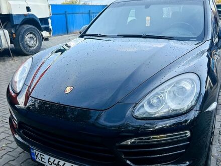 Порше Cayenne 2011 у Гадяче на Automoto.ua Чорний Порше Cayenne, об'ємом двигуна 3.6 л та пробігом 210 тис. км за 17500 $, фото 1 на Automoto.ua